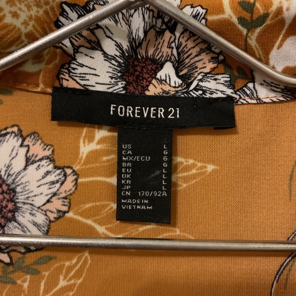 Mustard floral wrap top - Picture 4 of 4